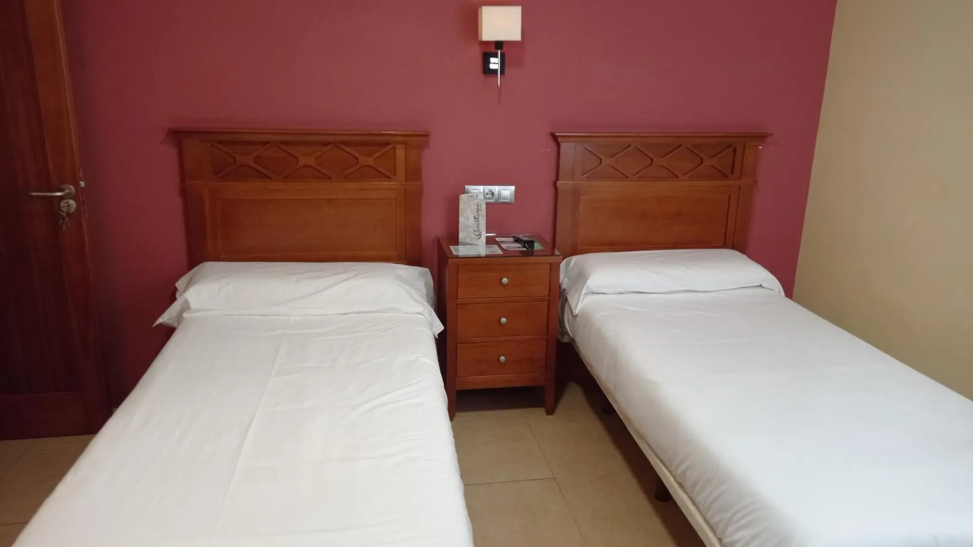 Affittacamere Pension Restaurante Casablanca Torreperogil